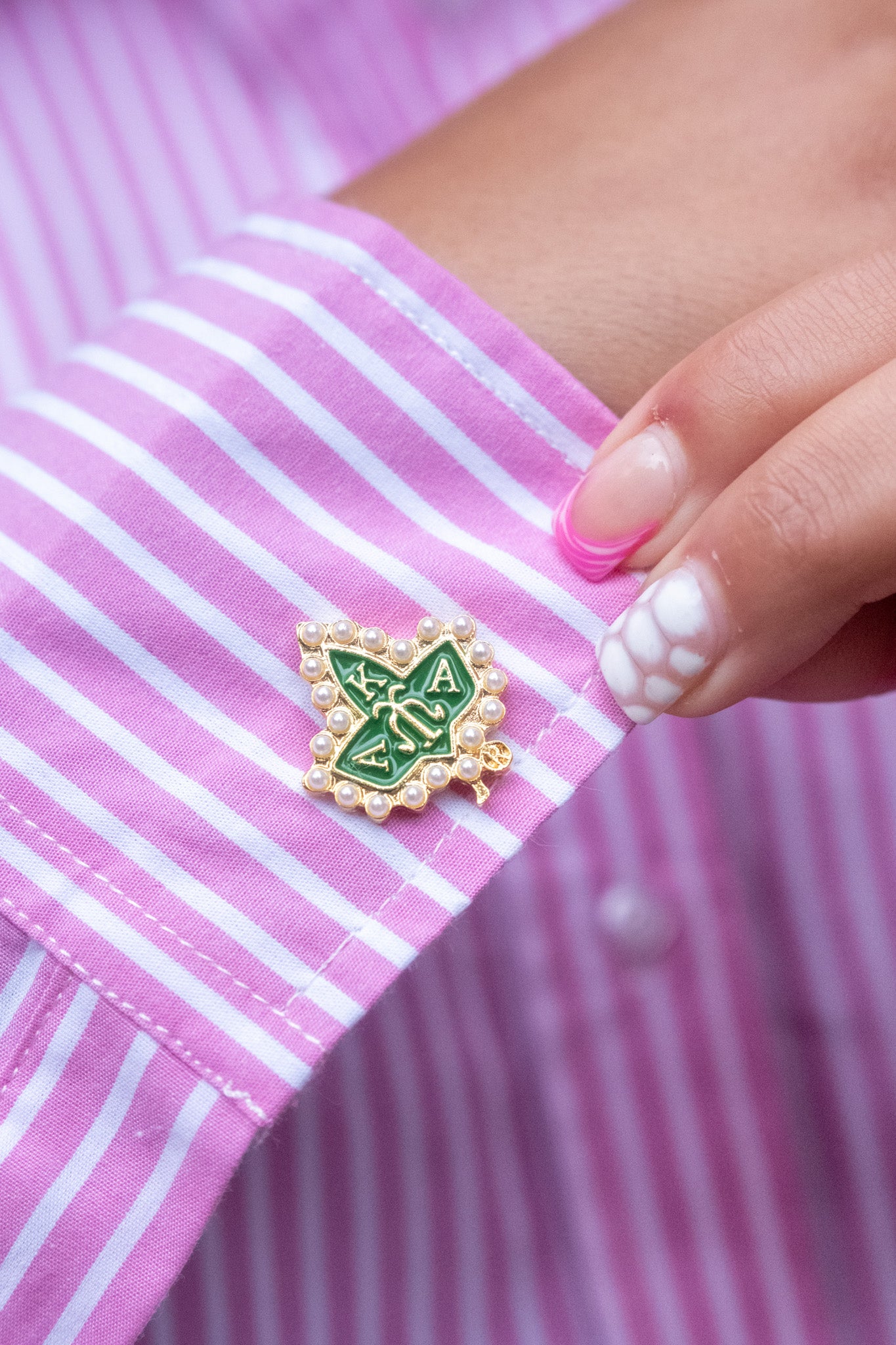 AKA 20 Pearl Cufflinks