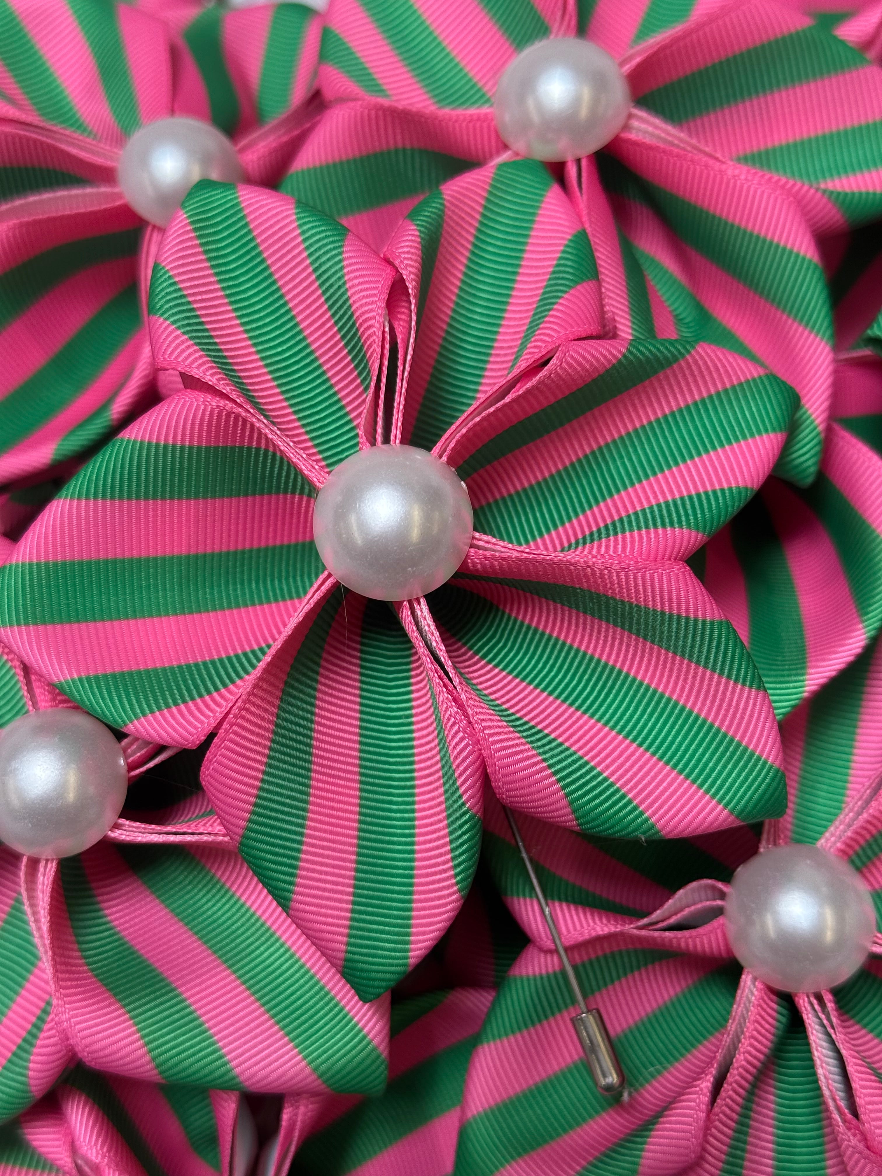 ΑΚΑ Pink & Green Ribbon Stick Lapel Pin