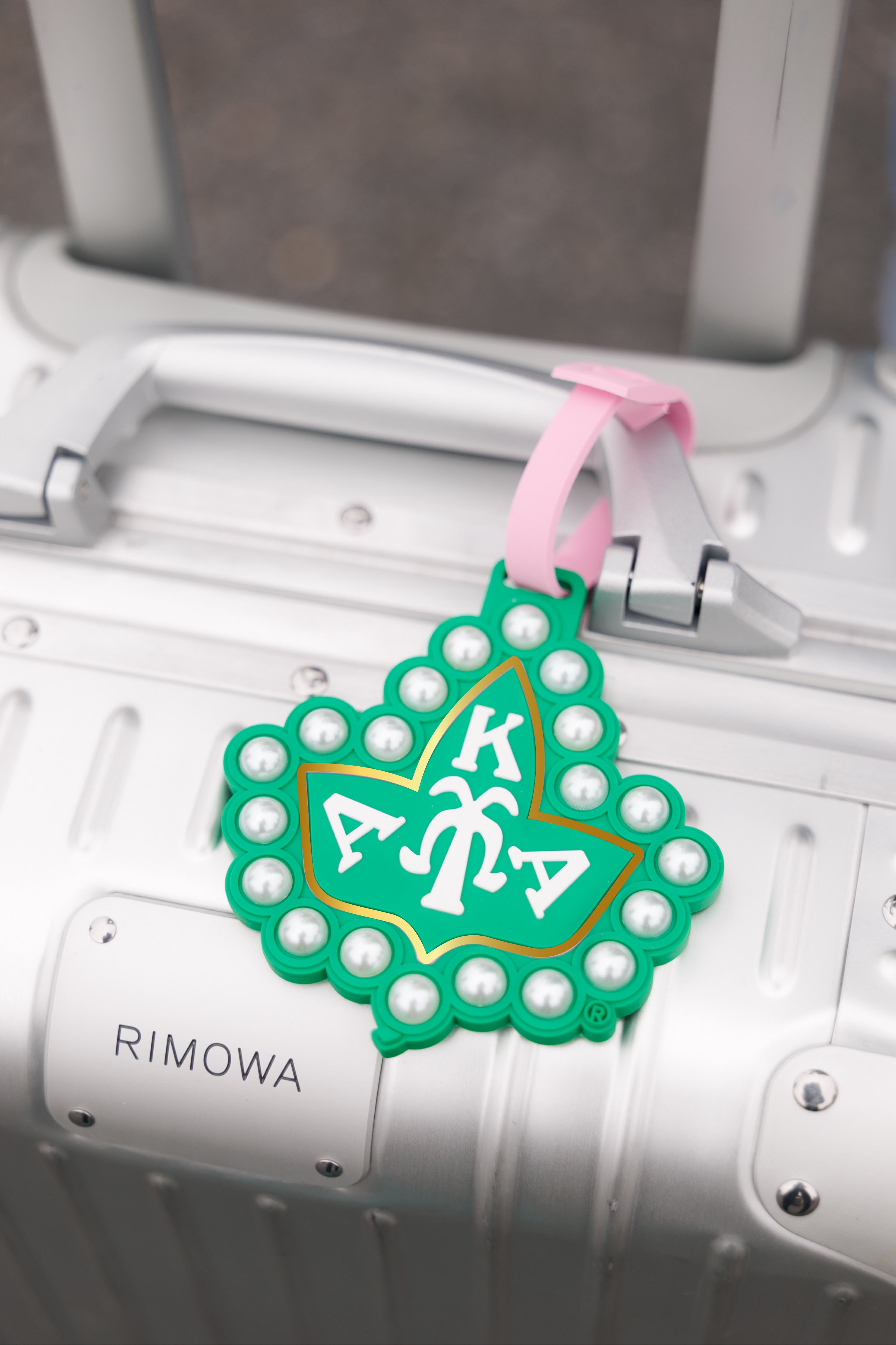 AKA 20 Pearls Luggage Tag