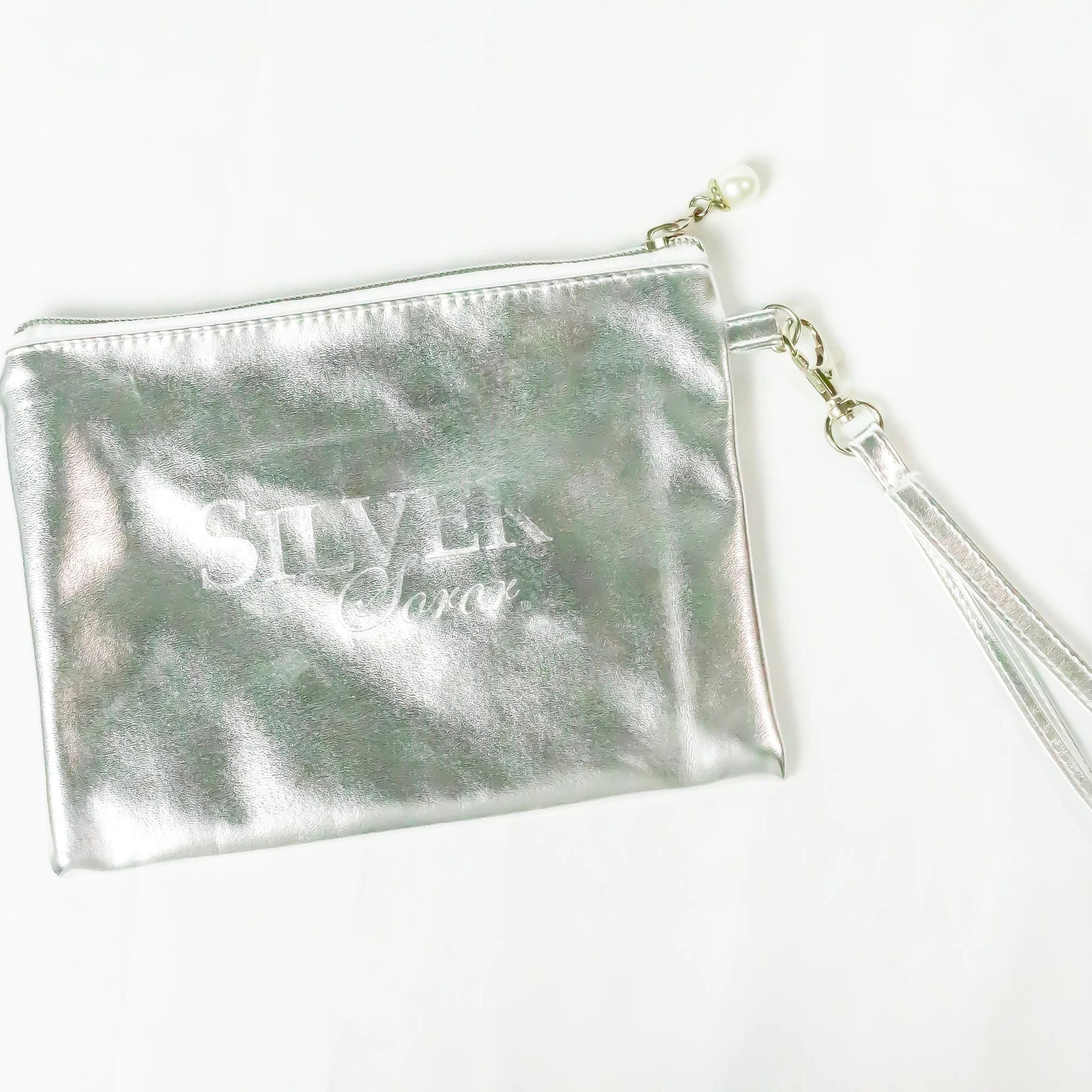 ELLE - women's small Dark Silver Metallic Wristlet Purse w/ Bow Accent,  Wallet | eBay