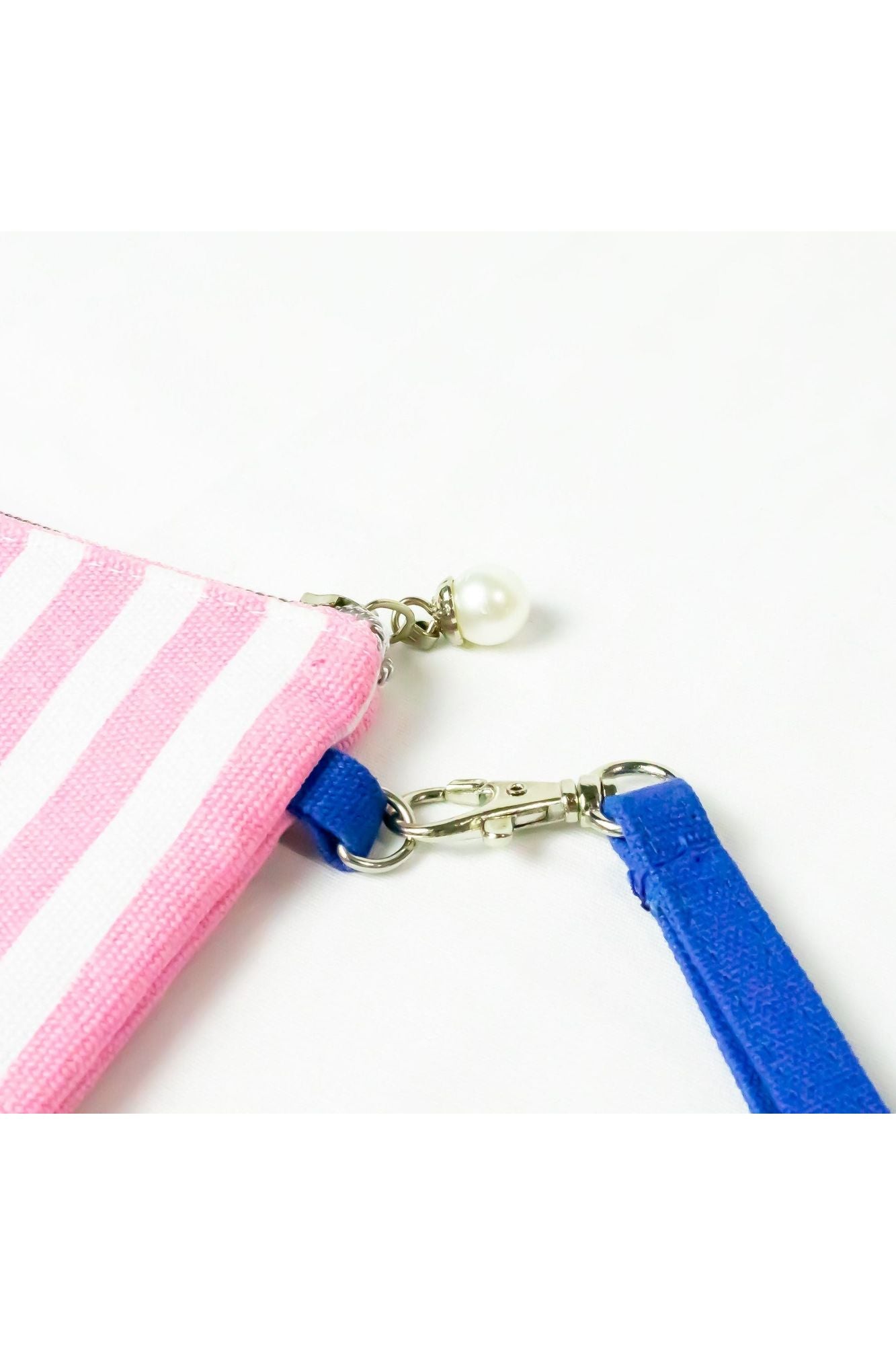 Jack and Jill of America, Inc. Wristlet