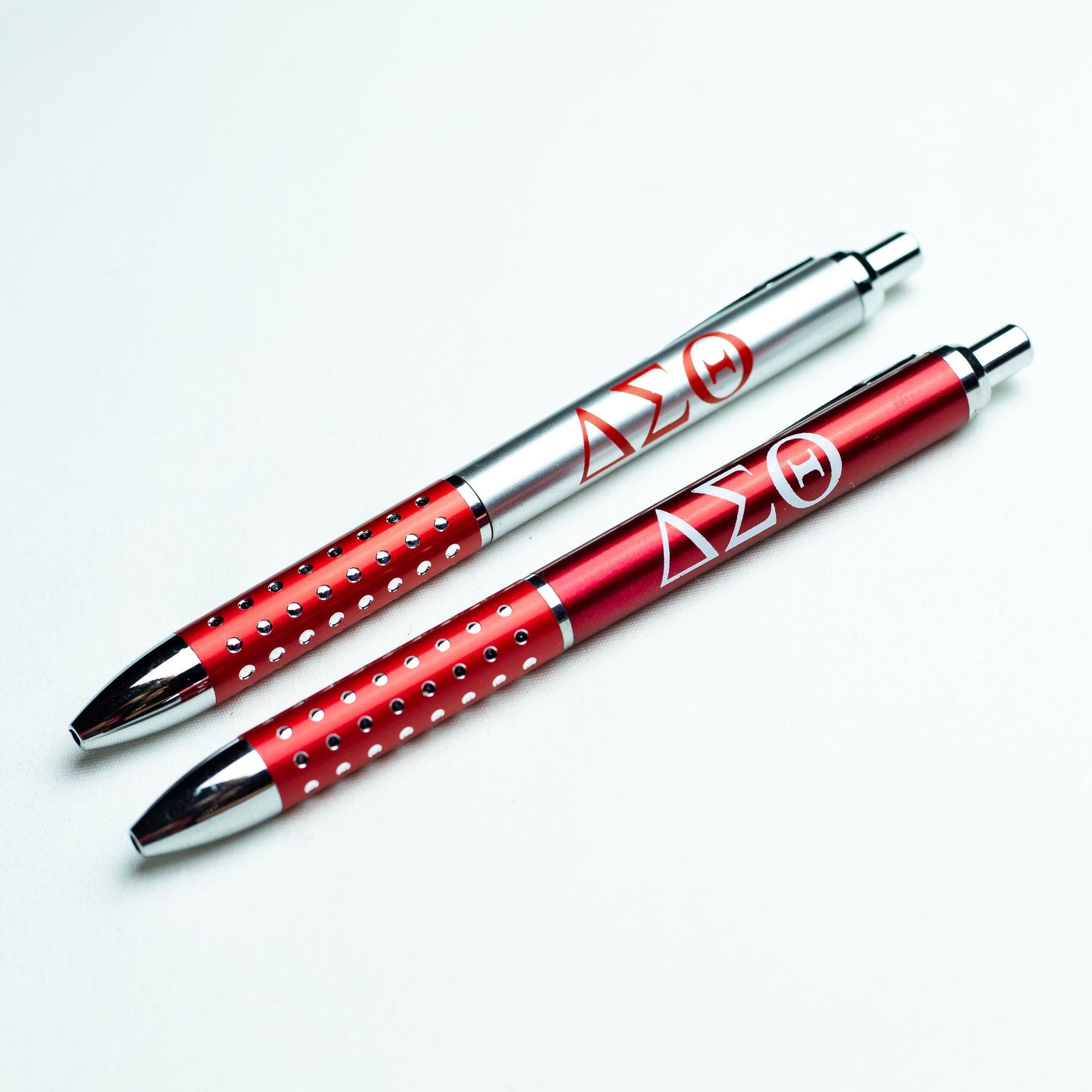 Delta Sigma Theta Red and White Ink Pen