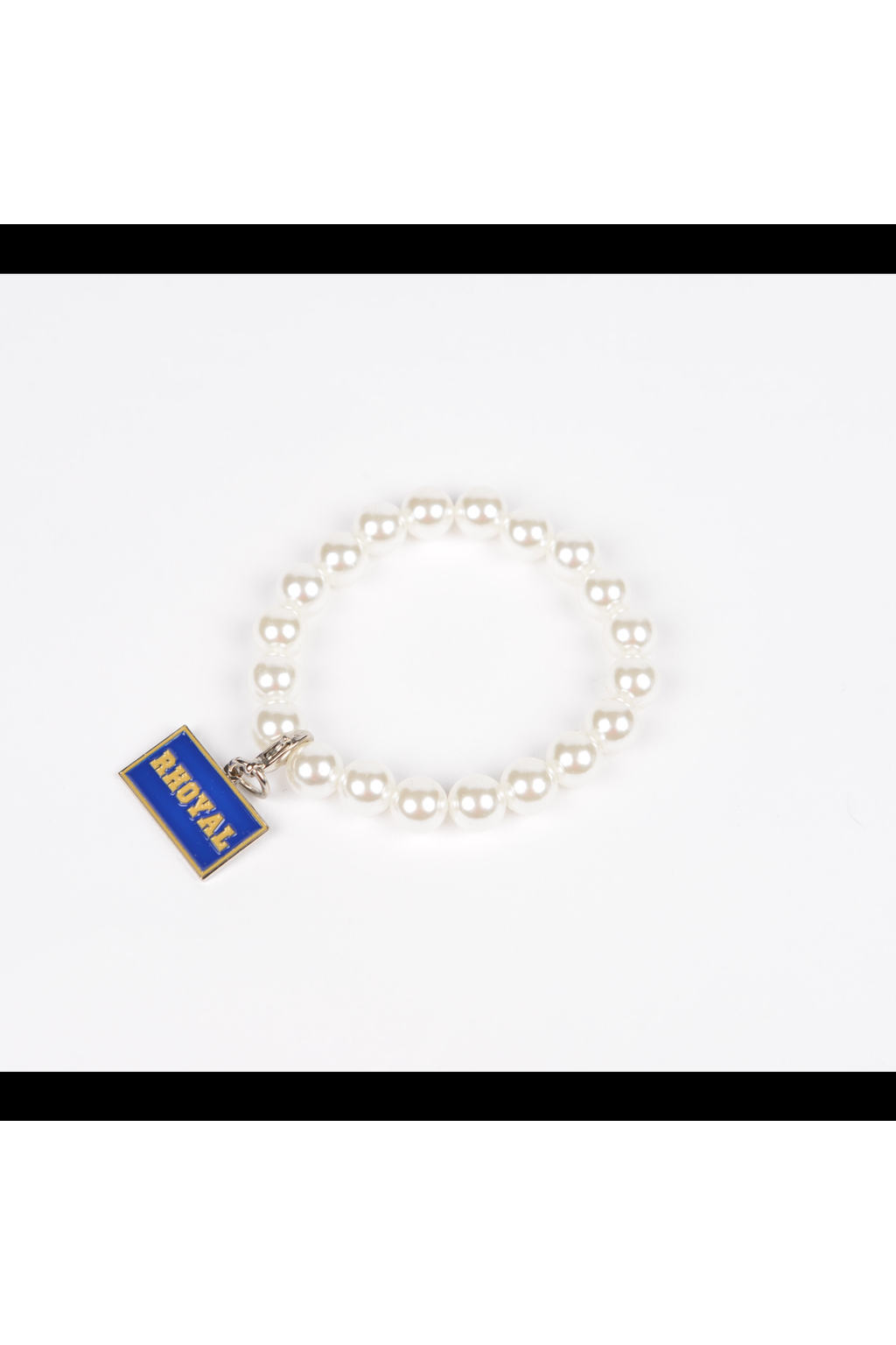 Pearl Bracelet with Rhoyal Charm