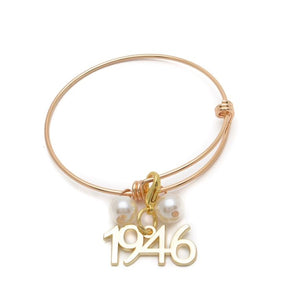 Links, Inc. Gold Wire Bracelet with Gold 1946 Charm