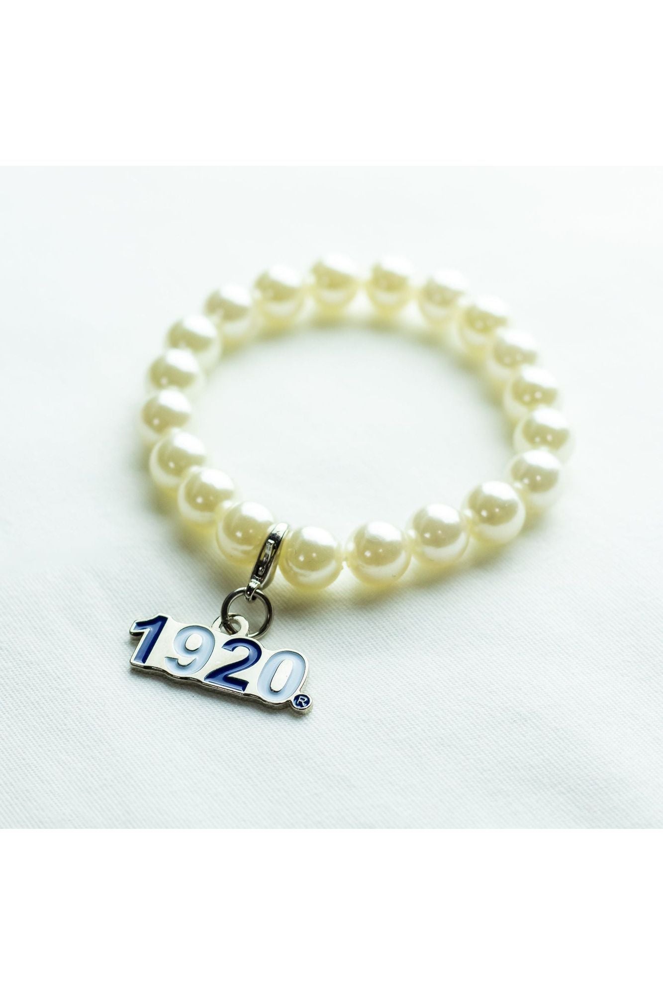 ΖΦΒ Pearl Bracelet with 1920 Charm